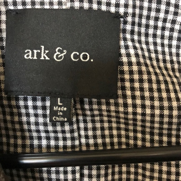 Short jacket - Picture 3 of 8